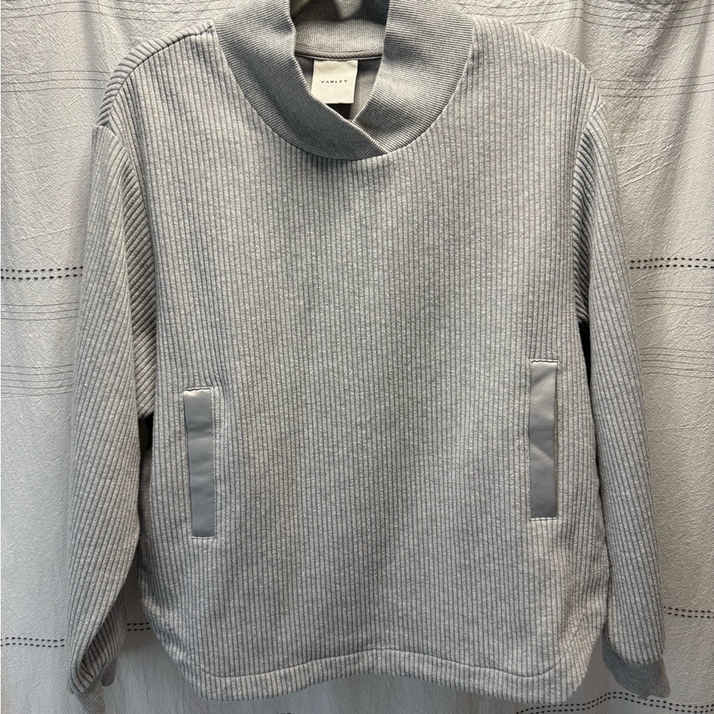Varley women’s Light Gray Ribbed Mock Neck Sweater
